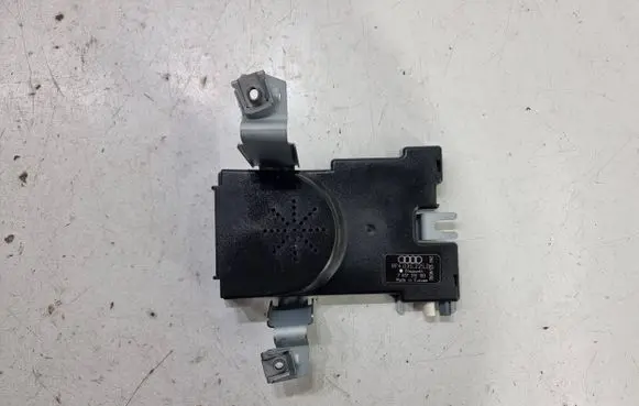 Audi A3 S3 8P Other control units/modules 8P4035225D 7617310103