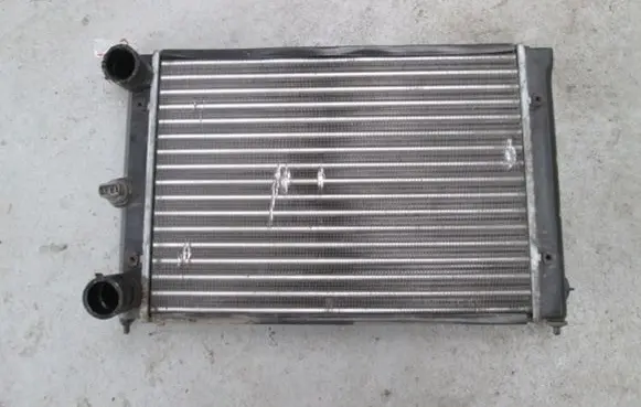 Volkswagen Jetta II Coolant radiator