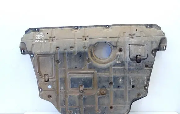 Toyota RAV 4 (XA40) Engine splash shield/under tray 5141042080