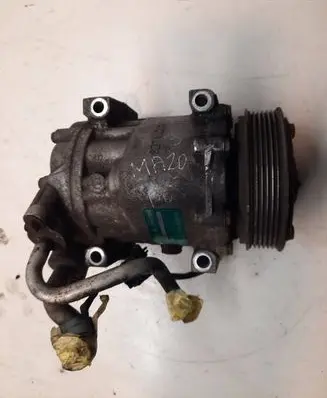 Mazda 3 I Air conditioning (A/C) compressor (pump) 3M5H19D629SA