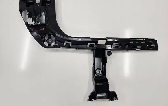 BMW X1 F48 F49 Rear bumper mounting bracket 7381119