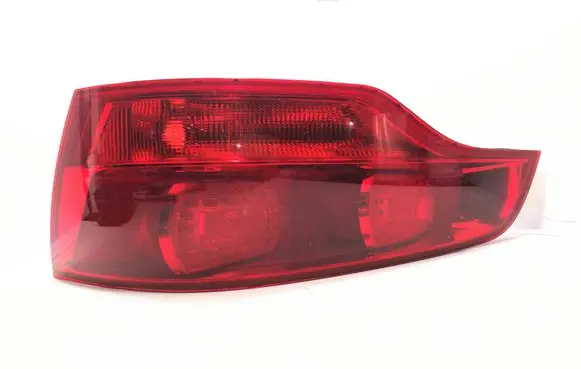 Audi Q7 4L Tailgate rear/tail lights 4L0945094A