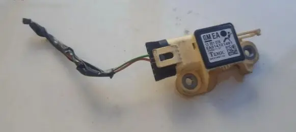 Opel Zafira B Airbag deployment crash/impact sensor 13251078 343149712