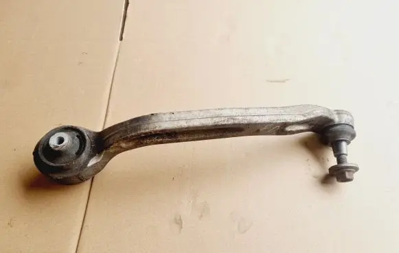 Audi A6 S6 C6 4F Front lower control arm/wishbone 4F0407694B 4F0407694