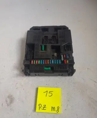 Peugeot 307 Fuse module 9636760580