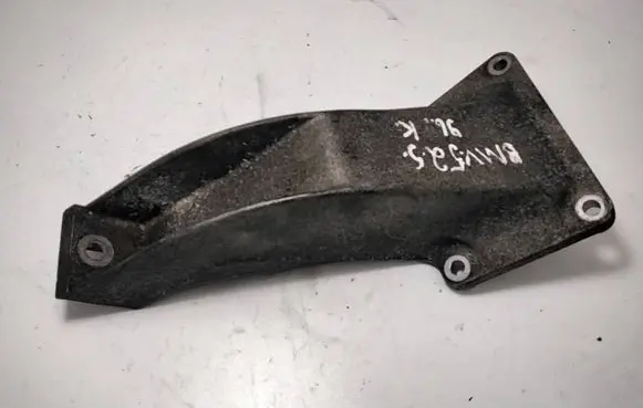 BMW 5 E39 Engine mounting bracket 1092973 2211