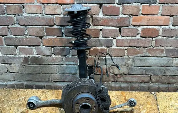 BMW 1 F20 F21 Front wheel hub spindle knuckle