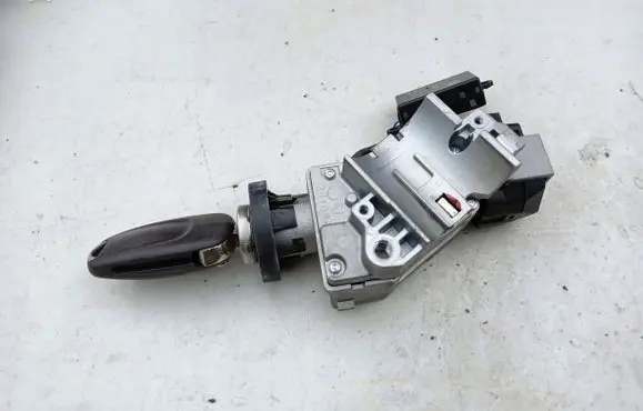 Opel Astra K Ignition lock 39033400