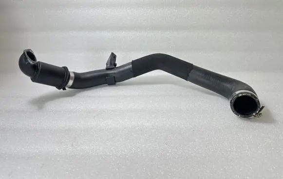 Ford Fiesta Intercooler hose/pipe H1B16C646AB D05WE