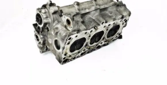 Mazda MX-3 Engine head K8201