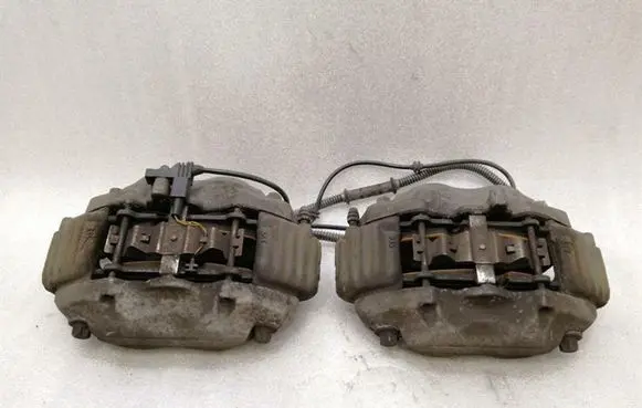 Mercedes-Benz S W221 Front brake caliper A0034205183