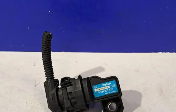 Saab 9-3 Ver1 Air pressure sensor 0281002437