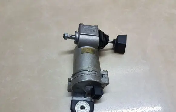 Mercedes-Benz ML W163 Vent window/glass motor 