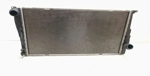 BMW X1 E84 Coolant radiator 7810281 6200494
