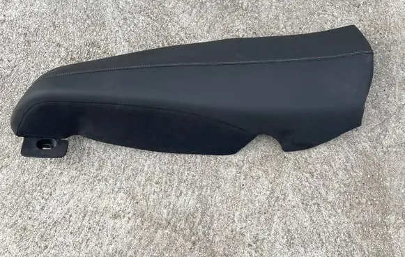 Opel Insignia B Rear seat side top trim 39131395