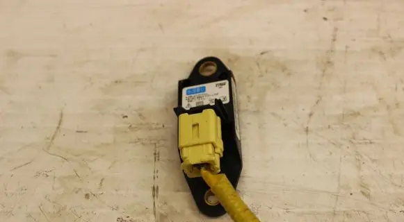 Honda Accord Airbag deployment crash/impact sensor 77970SEFE810M1