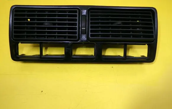 Volkswagen Golf IV Dash center air vent grill 1J0819734