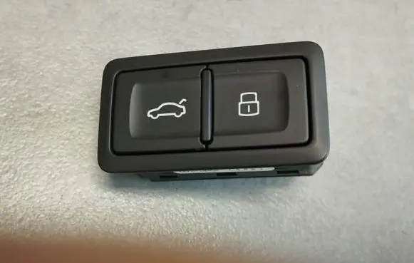 Audi A5 Tailgate/trunk/boot open switch 85E959831D