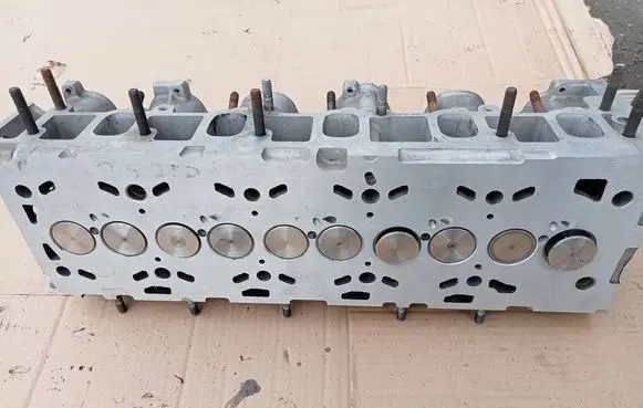 Alfa Romeo 156 Engine head 46437268
