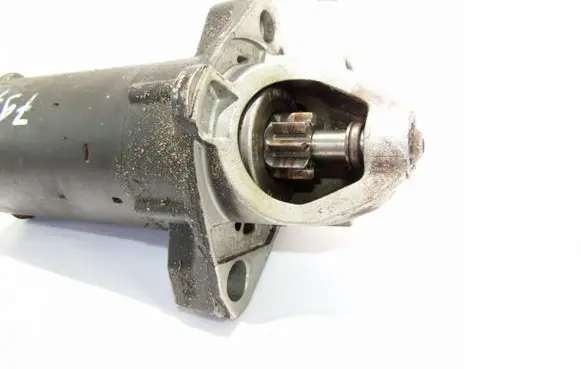Audi A6 S6 C5 4B Starter motor 8700450