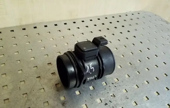 Nissan Note (E11) Mass air flow meter 8200358901B H8200299956