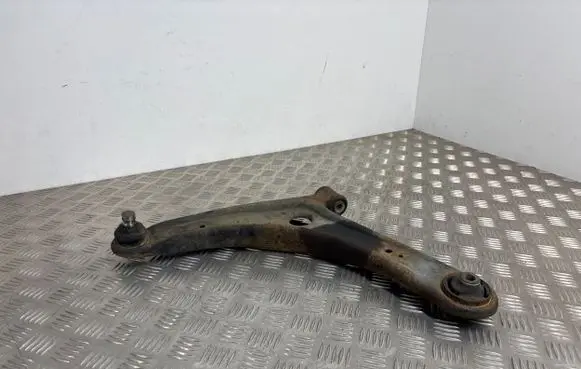 Peugeot 4008 Front lower control arm/wishbone