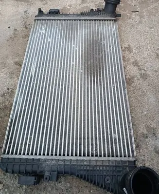 Volkswagen Golf V Intercooler radiator 1K0145803