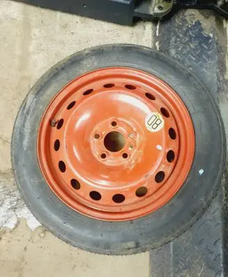 Alfa Romeo 156 R15 spare wheel A4470700