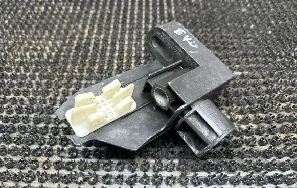 Ford Ecosport Radiator support slam panel bracket CN1516E146A