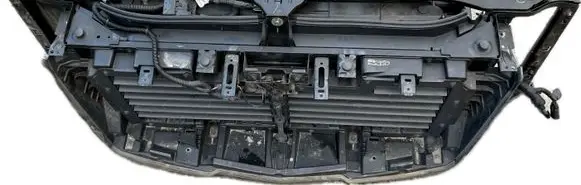 Cadillac Escalade IV Radiator support slam panel 84242236