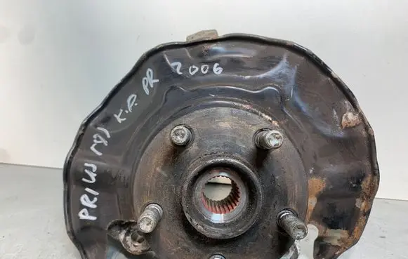 Toyota Prius (XW20) Front wheel hub