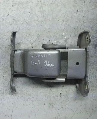 Opel Vivaro Loading door lower hinge 