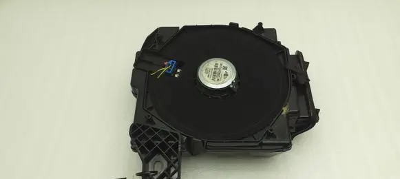 Mini Cooper Countryman R60 Subwoofer speaker 9800512 65139800512
