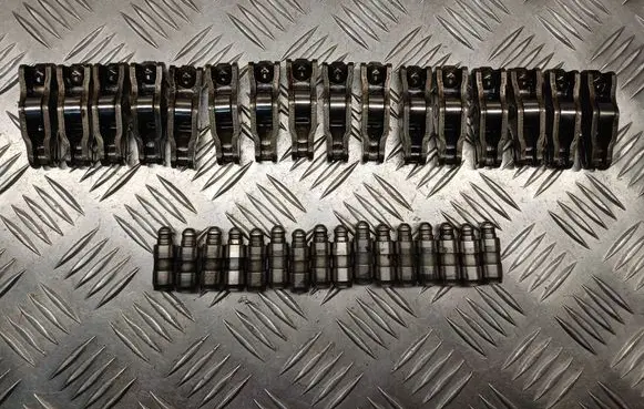 Citroen C4 I Valve rocker arm 