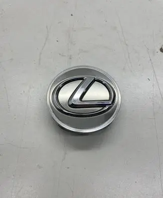 Lexus GS 250 350 300H 450H Wheel nut cap/cover 4260330550
