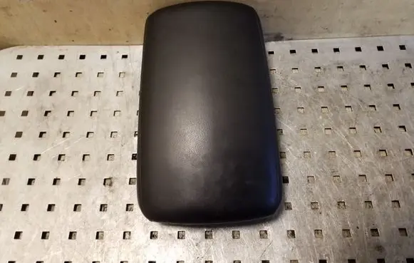 Nissan Qashqai Armrest