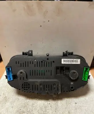 Volkswagen Golf IV Speedometer (instrument cluster) 1J0920805E 110080076005