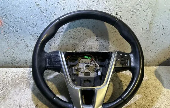 Volvo S60 Steering wheel 34110217A 021126453181 P31250592