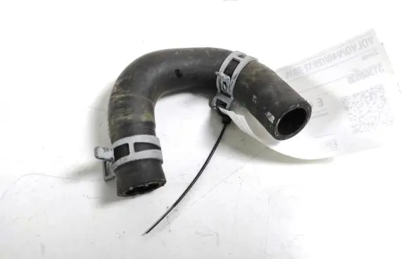 Volvo V40 Air intake hose/pipe 31368030