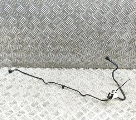 Volvo V60 Engine coolant pipe/hose 31657785