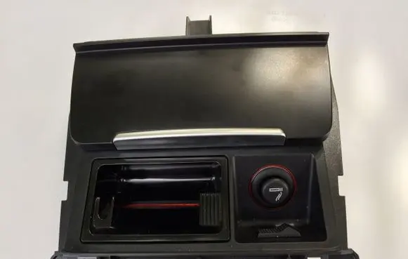 Audi A4 S4 B8 8K Car ashtray 8K0857951