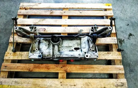 Volkswagen PASSAT B6 Rear subframe 1K0199369F