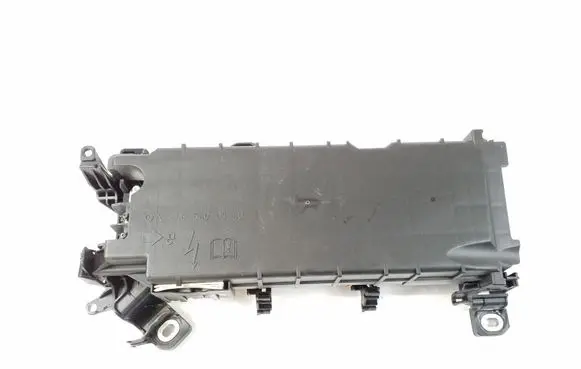 Infiniti Q30 Fuse module A2465400140