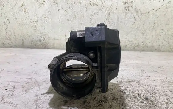 Volkswagen Touran I Throttle valve 03G128063Q A2C53380146 0803101351