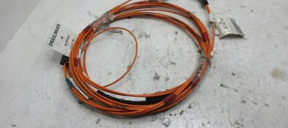 Mercedes-Benz C W203 EUR ISO radio connector FGH457fd8KaNszsdd