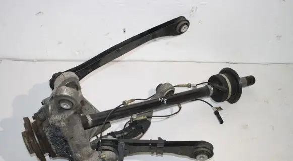 BMW 7 G11 G12 Rear wheel hub