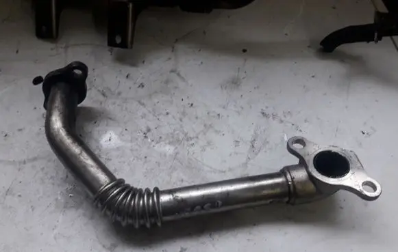 Toyota Corolla Verso E121 EGR valve line/pipe/hose