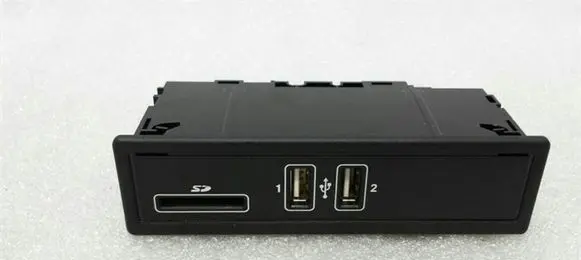 Mercedes-Benz C W205 USB socket connector A2058200526