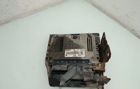 Opel Astra H Engine control unit/module 0281012694 55560810 8980135190