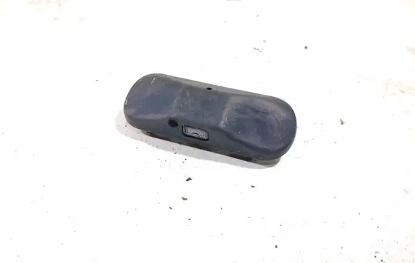 Volkswagen Golf Plus Windshield washer spray nozzle 5M0955985C